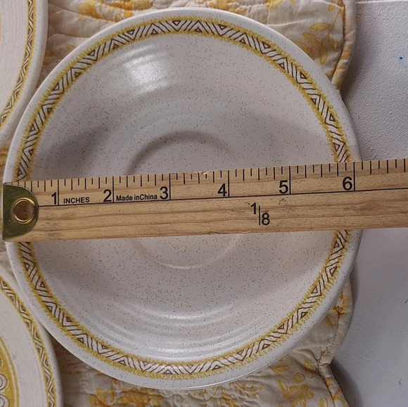 5 Vintage Franciscan Hacienda Gold Beige Saucers - 6 3/8" - Picture 5 of 5